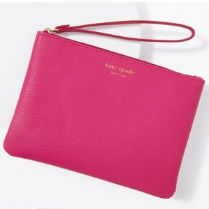 Kate Spade Keaton wristlet new with tag